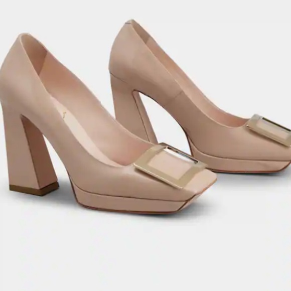 Roger Vivier Viv' Square Metal Buckle Platform Pumps in Patent Nude Leather - Picture 2 of 14